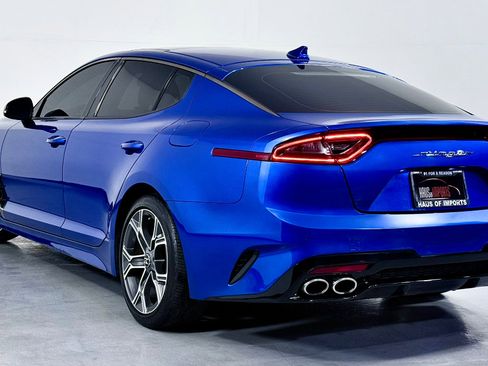 Used 2020 Kia Stinger GT-Line w/ Sun & Sound Package image 11