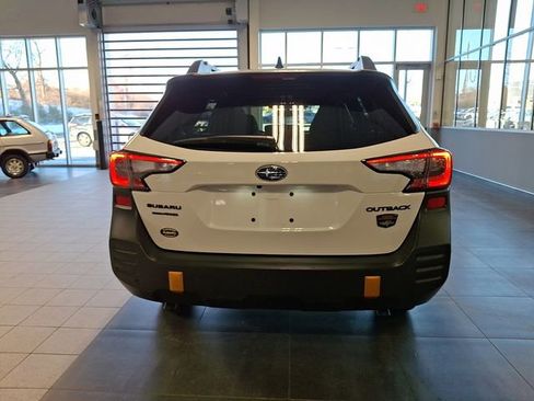 Certified 2025 Subaru Outback Wilderness image 5