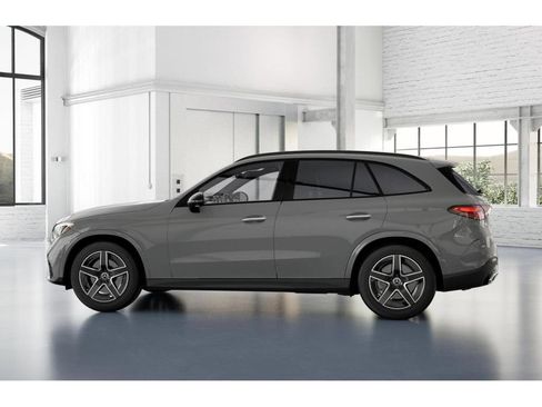 Certified 2026 Mercedes-Benz GLC 300 4MATIC image 33