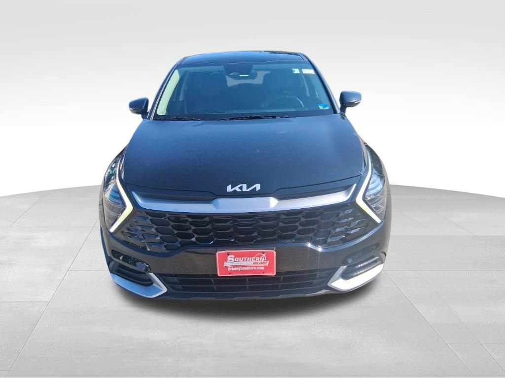 Certified 2024 Kia Sportage EX FWD image 2