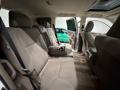 Used 2019 Lexus GX 460 Premium AWD/4WD image 30