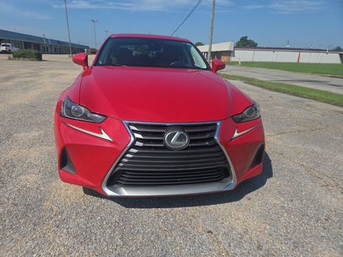 Used 2017 Lexus IS 200t RWD image 2