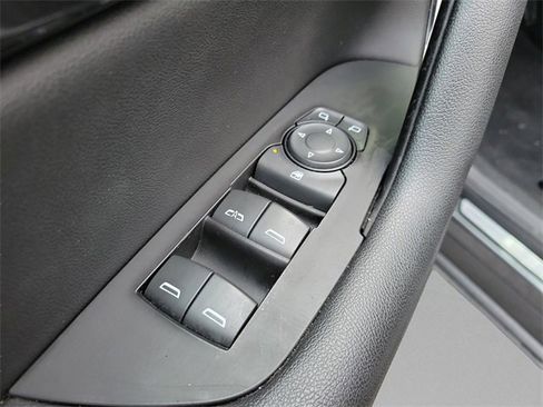 Used 2020 Chevrolet Blazer RS image 31