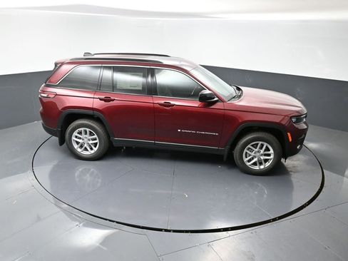 New 2025 Jeep Grand Cherokee Laredo X w/ Luxury Tech Group I image 41