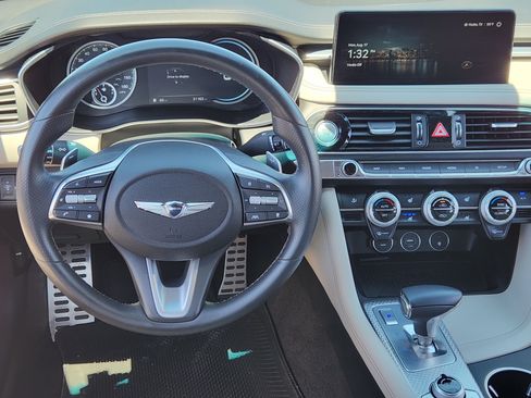 Used 2023 Genesis G70 2.0T w/ Sport Prestige Package RWD image 27