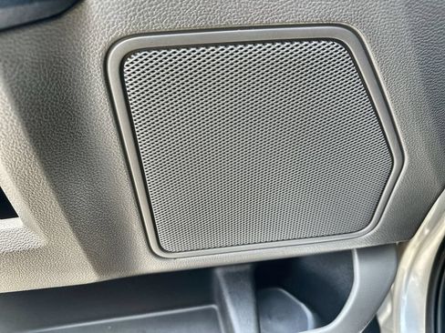 Used 2019 Ford F150 XL w/ Equipment Group 101A Mid AWD/4WD image 23