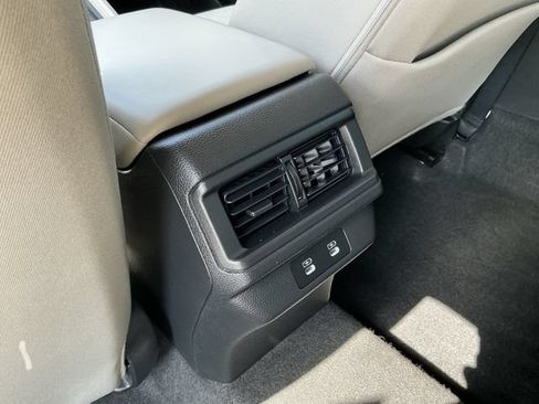 Certified 2025 Honda Accord SE image 16