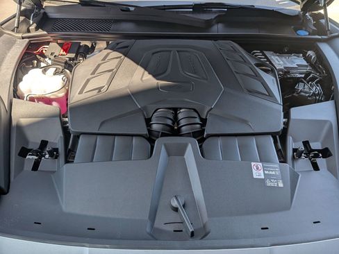 New 2026 Porsche Cayenne GTS image 29