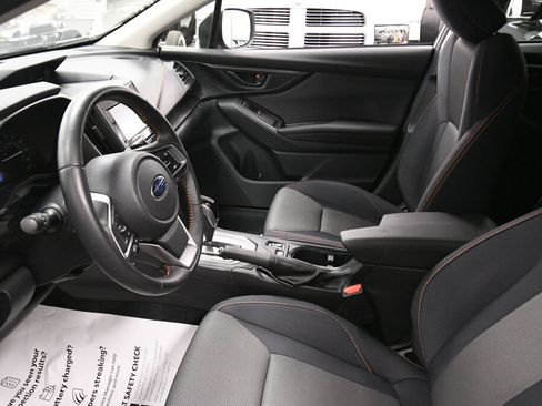 Used 2020 Subaru Crosstrek 2.0i Premium AWD/4WD image 19
