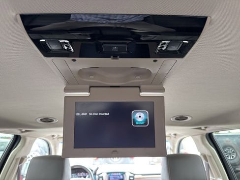 Used 2020 GMC Yukon XL Denali w/ Denali Ultimate Package image 27