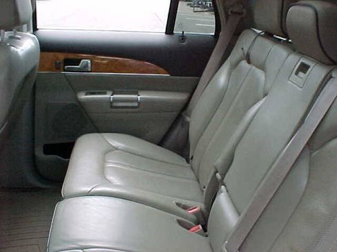 Used 2013 Lincoln MKX AWD image 11