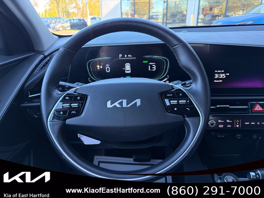 Certified 2023 Kia Niro EX FWD image 22