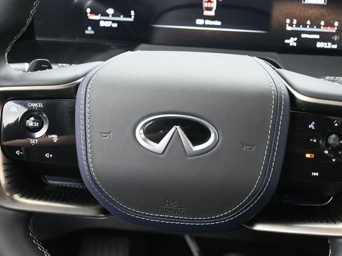 New 2026 INFINITI QX80 4WD image 23