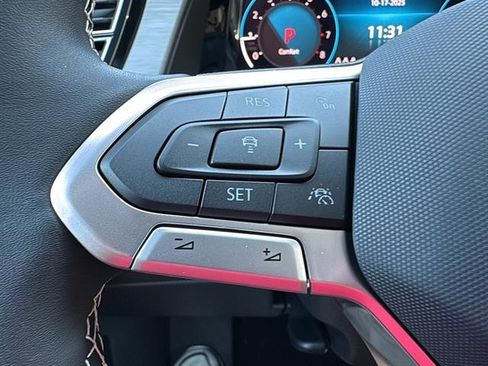 New 2026 Volkswagen Atlas Cross Sport SE image 18