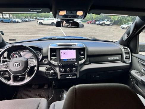 Used 2022 RAM 1500 Big Horn RWD image 9