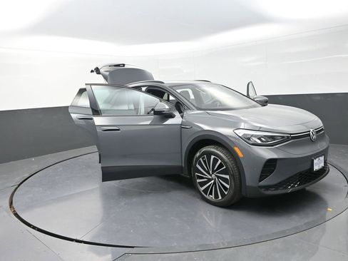 New 2026 Volkswagen ID.4 Pro AWD/4WD image 28