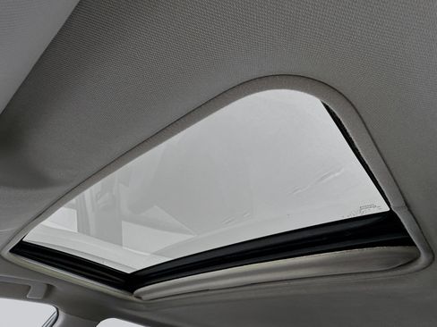 Used 2014 Toyota RAV4 XLE image 20