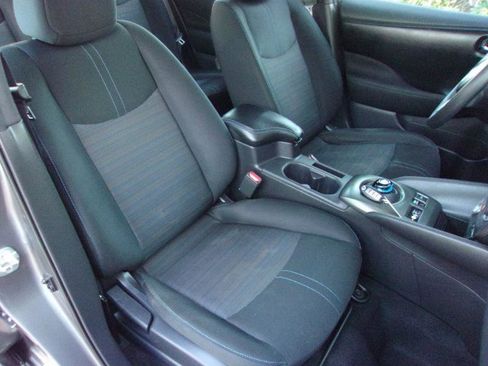 Used 2018 Nissan Leaf S w/ S Charge Package FWD image 24