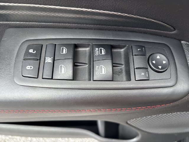 Used 2024 Dodge Durango GT AWD/4WD image 16
