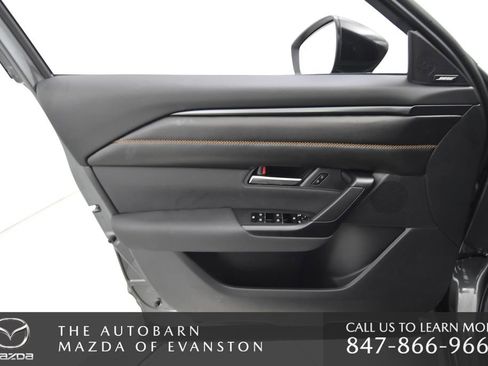 Used 2025 MAZDA CX-50 AWD 2.5 S w/ Premium Plus Pkg image 32