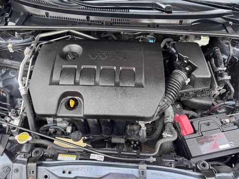Used 2016 Toyota Corolla LE FWD image 30