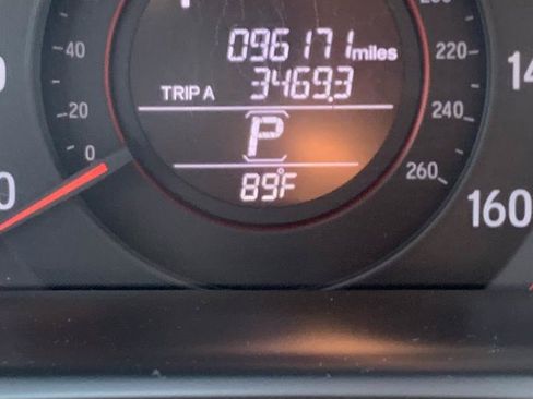 Used 2017 Honda Accord Sport image 12