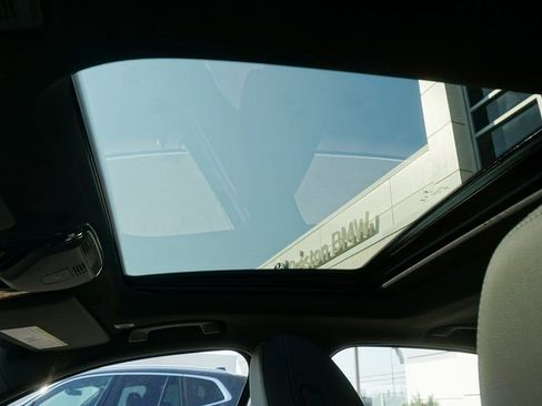 New 2026 BMW 330i xDrive Sedan w/ Convenience Package image 14