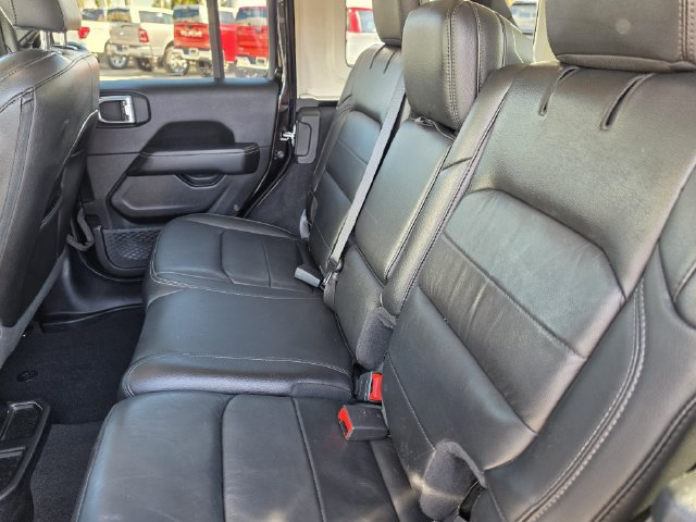 Used 2021 Jeep Wrangler Unlimited Sahara AWD/4WD image 11