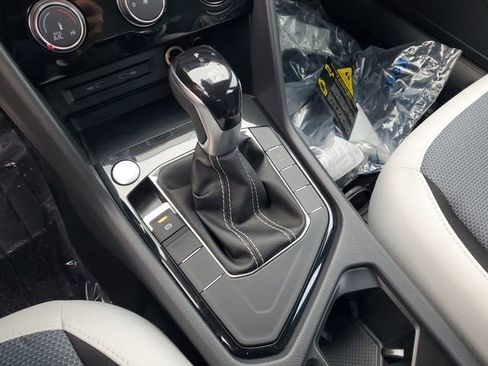 New 2026 Volkswagen Taos S image 23