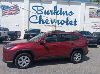 Used 2020 Toyota RAV4 LE image 1