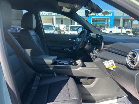 New 2026 Chevrolet Equinox LT w/ Convenience Package II image 33