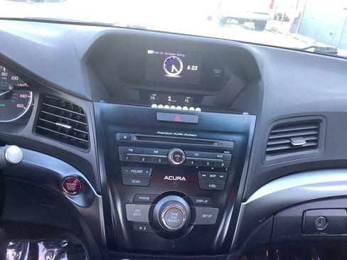 Used 2014 Acura ILX FWD image 19