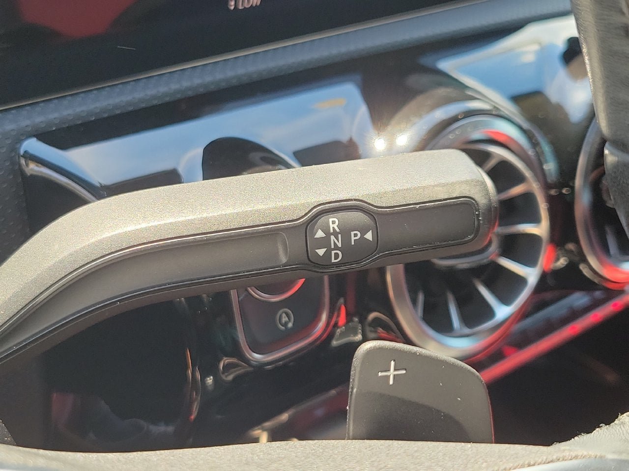 Used 2022 Mercedes-Benz CLA 250 image 28