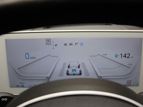 Used 2024 Hyundai Ioniq 5 Limited image 18