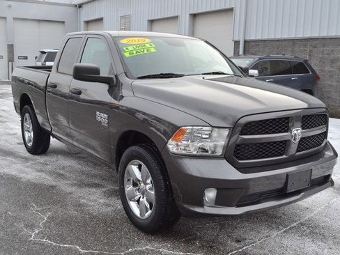 Used 2019 RAM 1500 Express w/ Express Value Package image 2