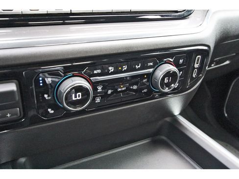 Used 2024 Chevrolet Silverado 3500 High Country w/ High Country Premium Package AWD/4WD image 24