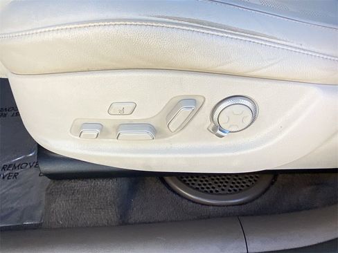 Used 2021 Genesis GV80 2.5T w/ Prestige Package 04 image 8