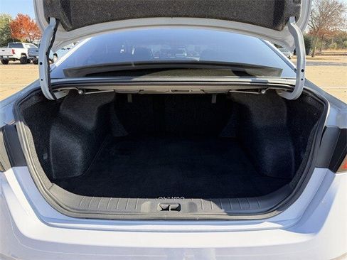 Used 2024 Nissan Altima 2.5 SR image 29