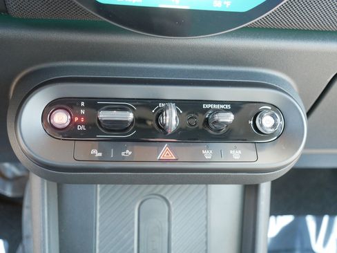 Used 2025 MINI Cooper S FWD image 24