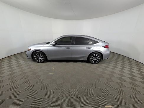 Used 2024 Honda Civic EX-L image 16