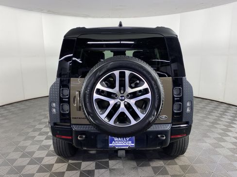Used 2022 Land Rover Defender 110 X AWD/4WD image 10