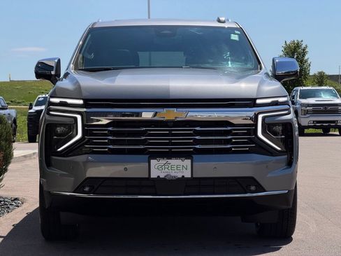 Used 2026 Chevrolet Tahoe Premier w/ Sun And Tow Package AWD/4WD image 6