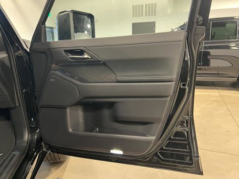 Used 2026 Lexus GX 550 w/ Cold Area Package AWD/4WD image 44