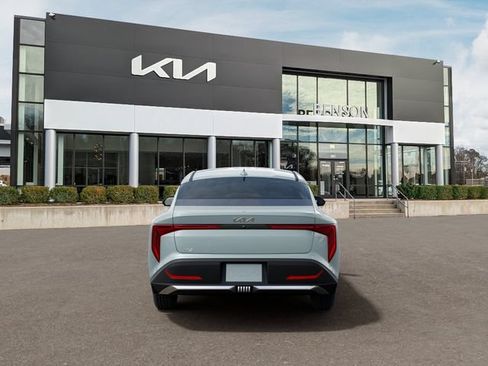 New 2026 Kia K4 FWD image 6