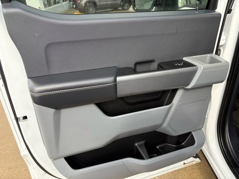 Used 2023 Ford F150 XLT image 37