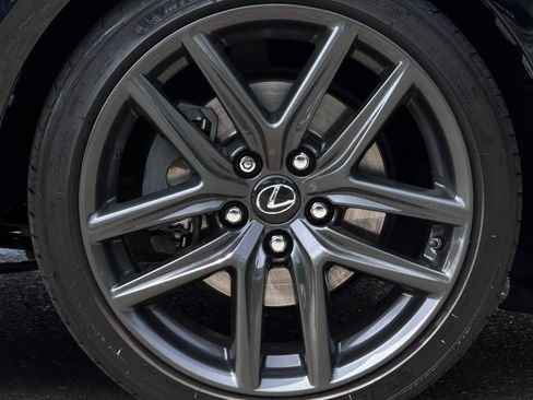 Used 2015 Lexus IS 250 w/ F-Sport Package RWD image 8