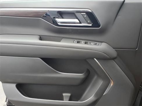 New 2026 Chevrolet Tahoe LS image 15