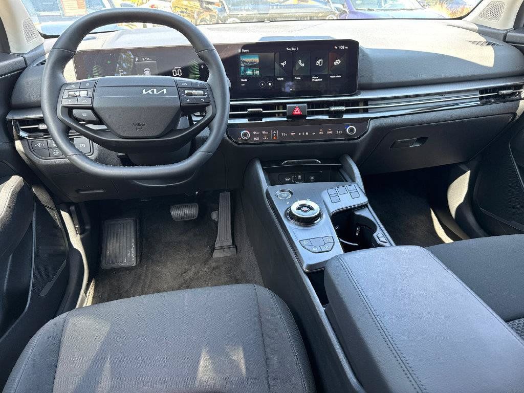 Used 2026 Kia Sportage LX FWD image 22