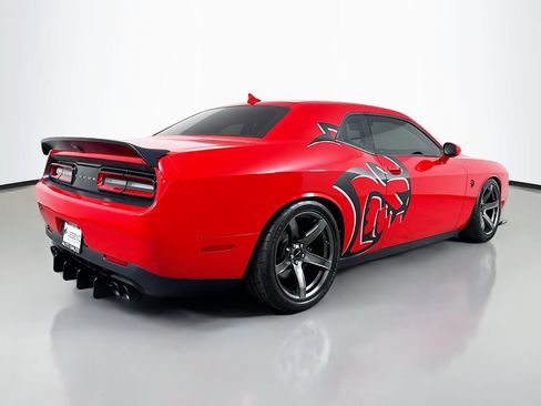 Used 2019 Dodge Challenger SRT Hellcat Redeye RWD image 6