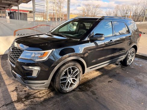 Used 2018 Ford Explorer Sport image 8